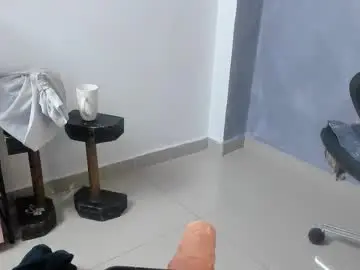 Chaturbate Live Sex Cam of juanbladde