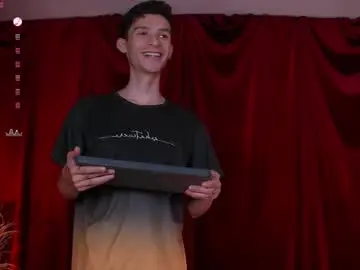 Chaturbate Adult Video Chat of little_twiink