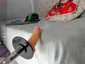 Chaturbate Best live sex cam show of melodi_20