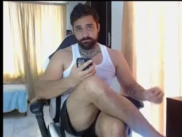 Chaturbate Sex Chat of aronmiller404