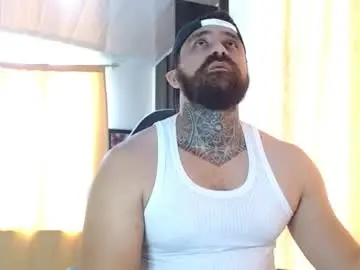 Chaturbate Private Sex Chat of aronmiller404