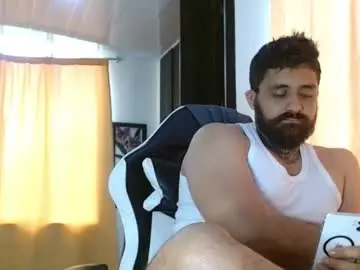 Chaturbate Sex Cam of aronmiller404