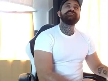 Chaturbate Live Porn of aronmiller404