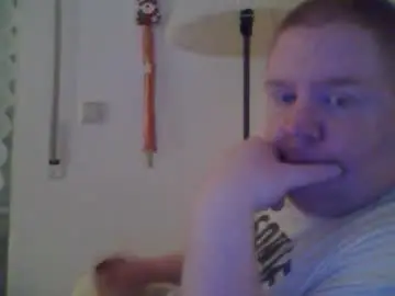 Chaturbate Best live sex cam show of chubby_david