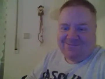 Chaturbate Free Live Porn of chubby_david