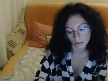 Chaturbate Sex Cam of emmatoo95