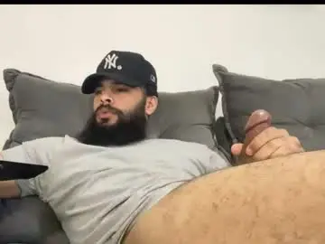 Chaturbate Free Live Porn of beardmax