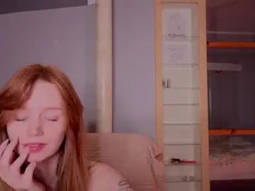 Chaturbate Adult Webcams of carolinnk