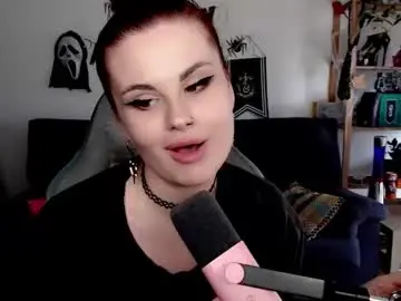 Chaturbate Live Porn of dellacrush_