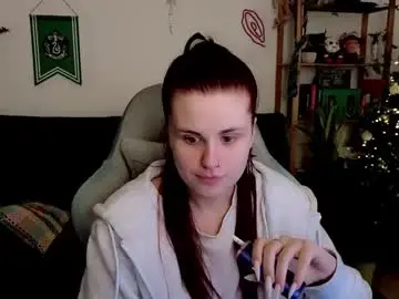 Chaturbate Free Live Porn of dellacrush_