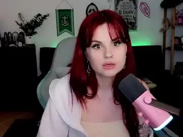 Chaturbate Live Sex Cam of dellacrush_