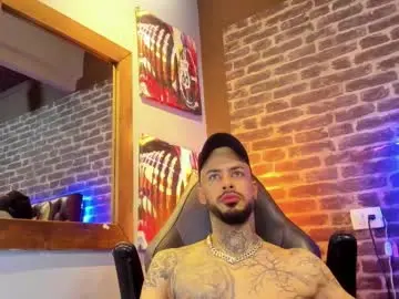 Chaturbate Free Porn Cam of vinzenzrizzo