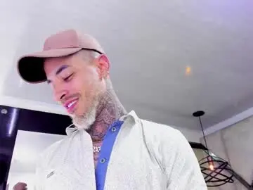 Chaturbate Sex Cam of vinzenzrizzo