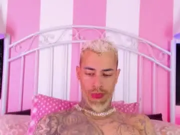 Chaturbate Adult Video Chat of vinzenzrizzo