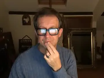 Chaturbate Free Porn Cam of artisterotic