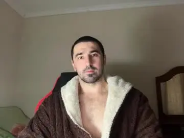 Chaturbate Free Porn Cam of hard_to_obey