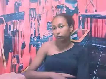 Chaturbate Live Porn of indiansexybutt4u2luv