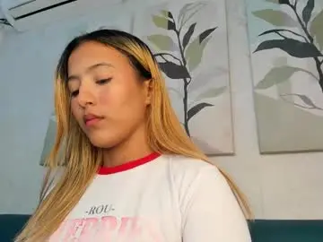 Chaturbate Live Sex Cam of miranda_villa