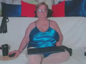 Chaturbate Live Sex Cam of queenpammy