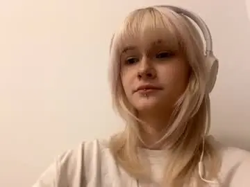 Chaturbate Best live sex cam show of viviannute