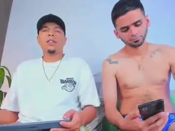 Chaturbate Nude Webcam of andres_ocampo02