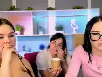 Chaturbate Live Sex of astra_opal