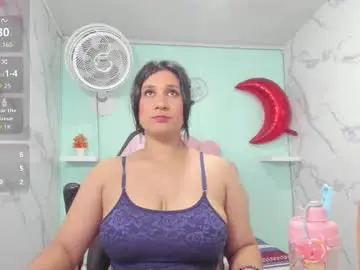 Chaturbate Adult Video Chat of karime_sexygirl