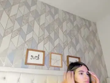 Chaturbate Live Sex Cam of luna_forever7