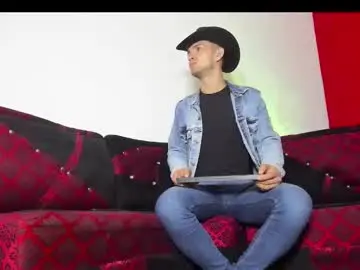 Chaturbate Live Porn of marcusfire_2