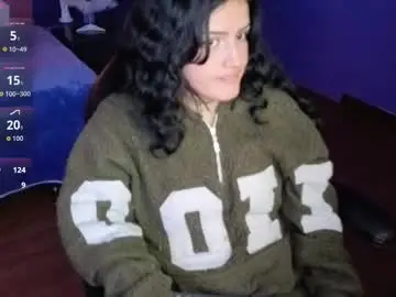 sari_belle from chaturbate