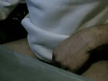 Chaturbate Sex Chat of cyrus225