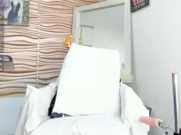 mia_pineda from chaturbate