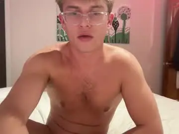 Chaturbate Free Porn Cam of twinkytwunky