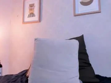 Chaturbate Best live sex cam show of caroline_dh