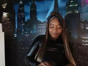 Chaturbate Live Sex Cam of charlotte_brown_1