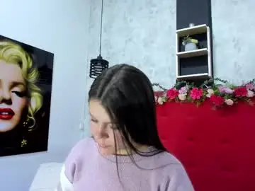 Chaturbate Nude Webcam of emillyharper_