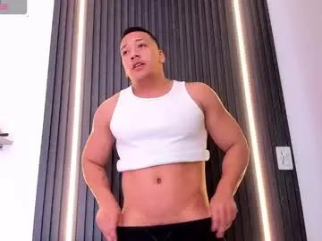 Chaturbate Free Porn Cam of tom_muscle1