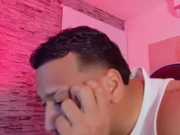 Chaturbate Live Sex Cam of tom_muscle1