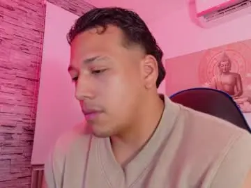 Chaturbate Live Sex of tom_muscle1