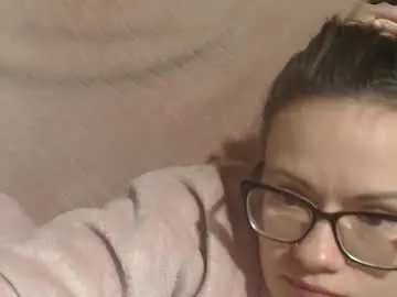 Chaturbate Adult Video Chat of candylady13