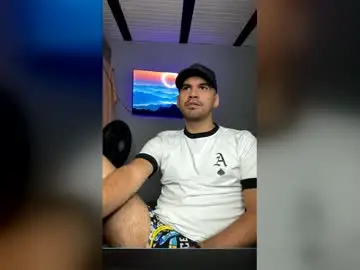 Chaturbate Best live sex cam show of hamiltong12