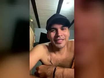 Chaturbate Live Porn of hamiltong12