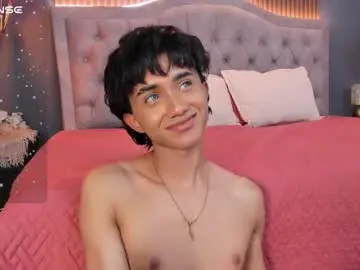 Chaturbate Best live sex cam show of noa_03