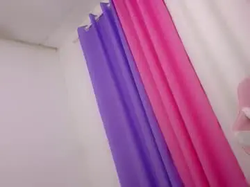 Chaturbate Live Sex Cam of seducive_allea