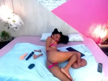 Chaturbate Adult Webcams of adisson_petite1