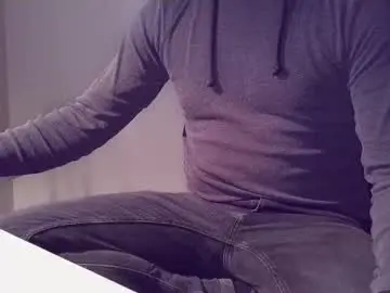 Chaturbate Live Sex Cam of clamshive7