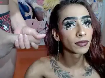 Chaturbate Live Sex Cam of hot_skiiny