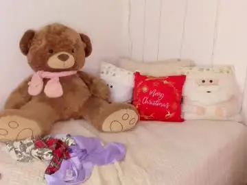 lily_hiill from chaturbate