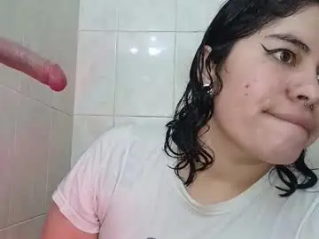 Chaturbate Free Live Porn of magic_alicee_