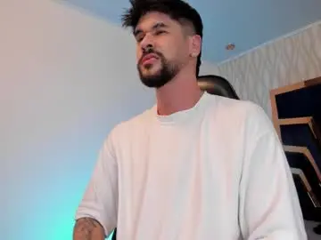 Chaturbate Live Sex of petesevans_1